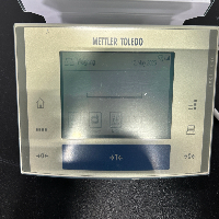Mettler Toledo XS204 Analytical Balance image 3